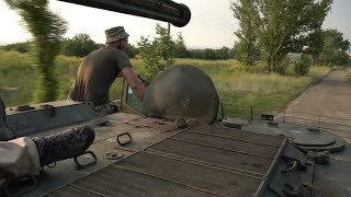 War in Ukraine: a glimpse into the life of soldiers on the front line • FRANCE 24 English