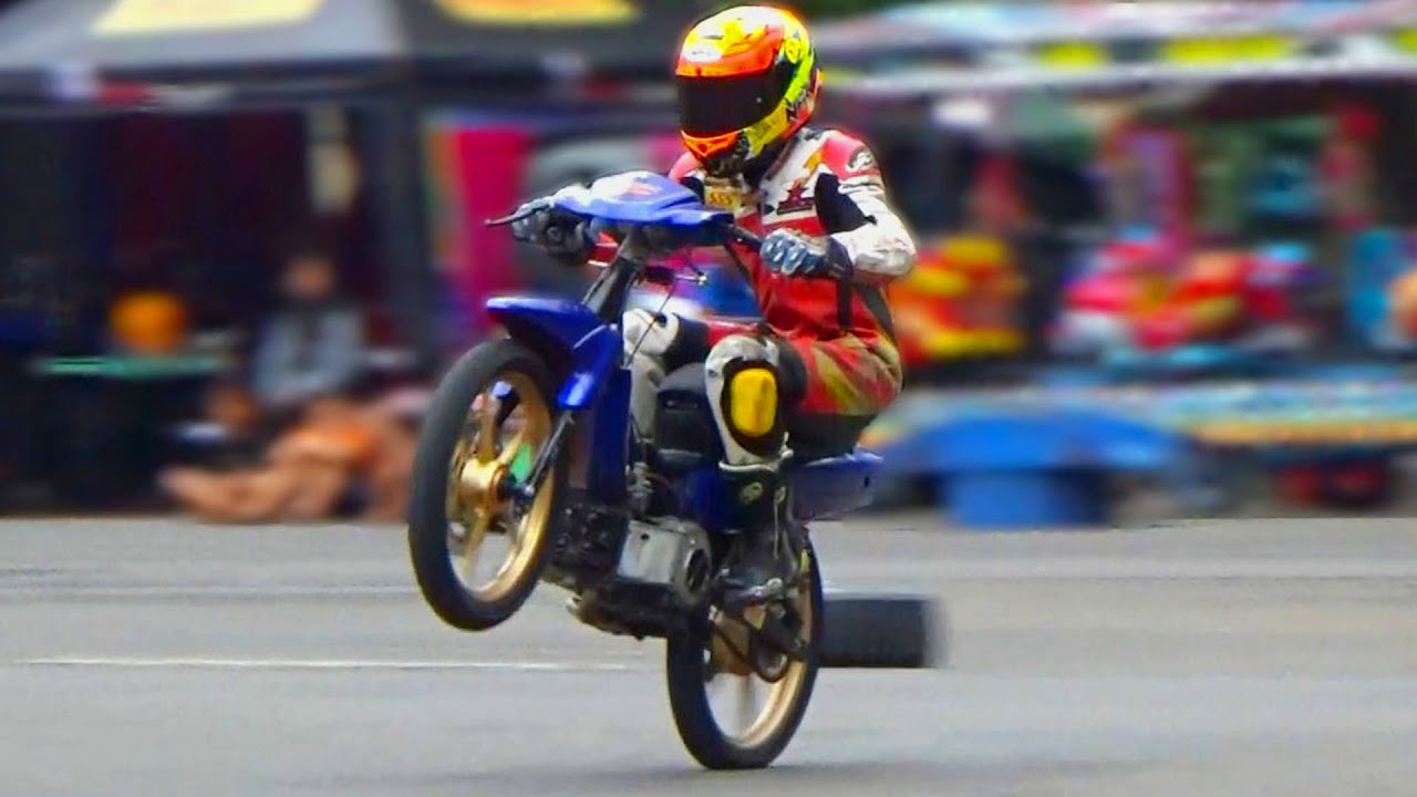 YAMAHA Fiz r road race!!! YouTube