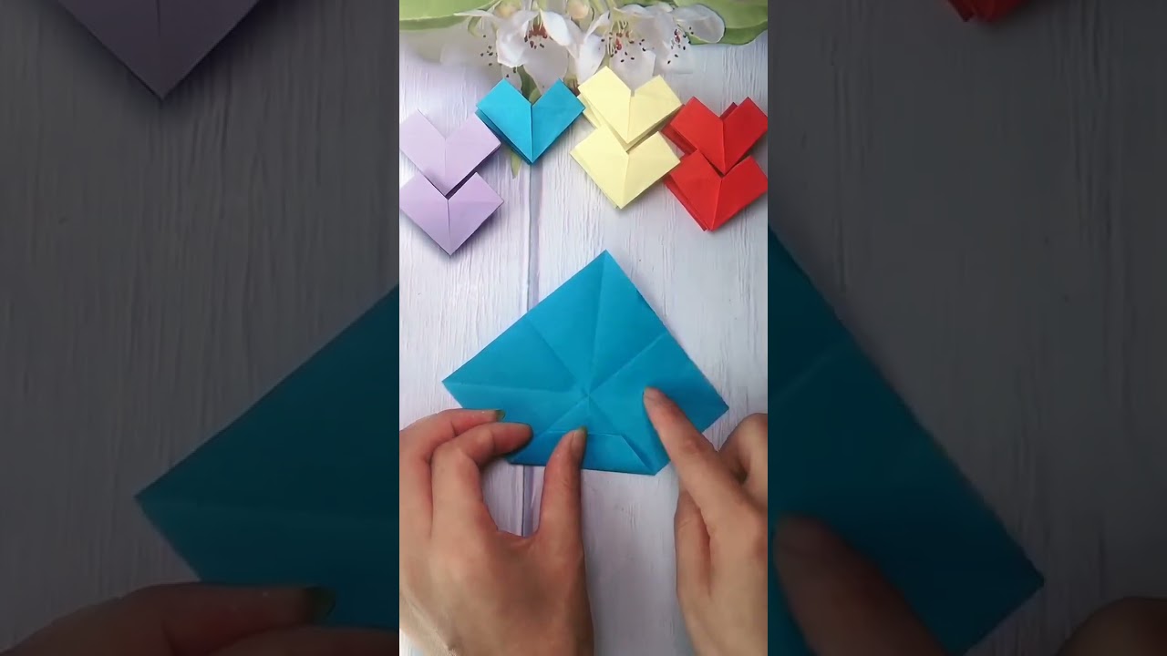 Some easy crafts using paper colorful.