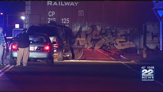 How to stay safe while crossing train tracks