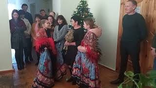 У Верхньорогачицькій селищній раді від самого ранку лунають щедрівки