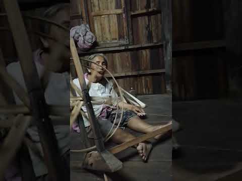ยายเข็นฝ้าย​ เว้าเรื่อง​ คอมมิวนิสต์​ มาลงกุดบากให้ฟัง#สกลนคร​