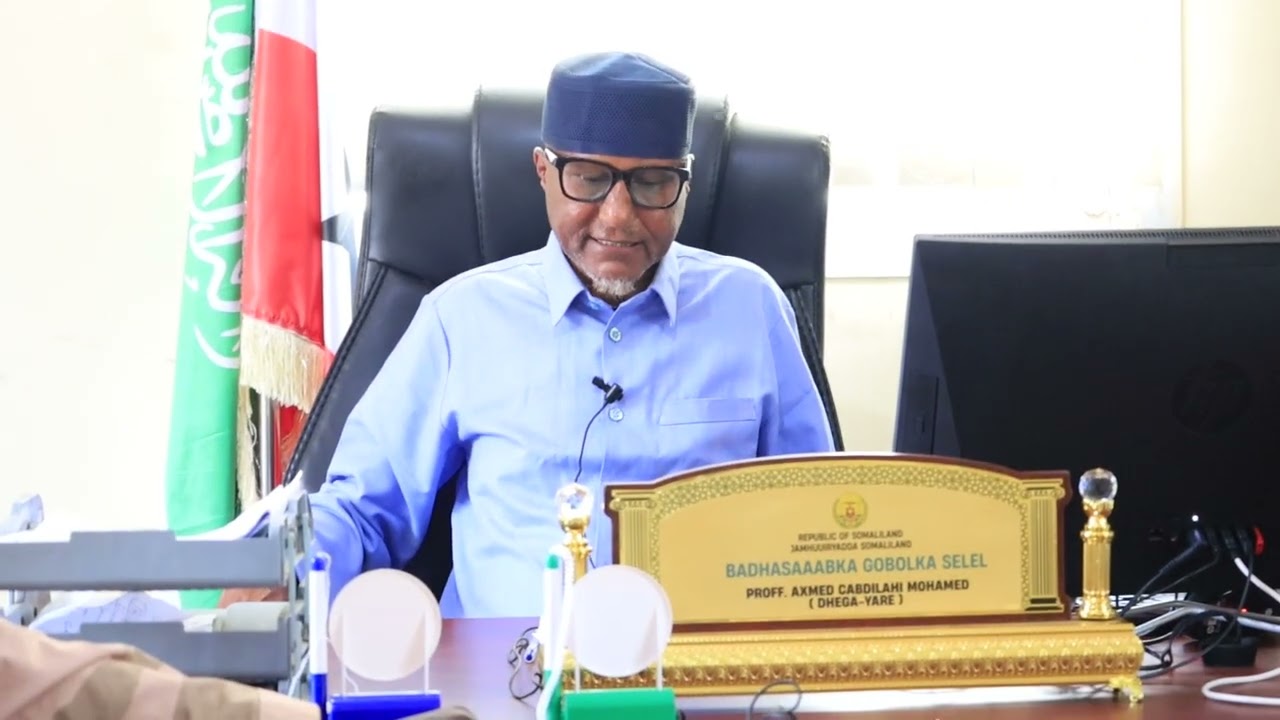 Guddoomiyaha Gobolka Selel oo shir gudoomiyey shirka nabad galyada Gobolka Selel ayaa qodoba dhawra