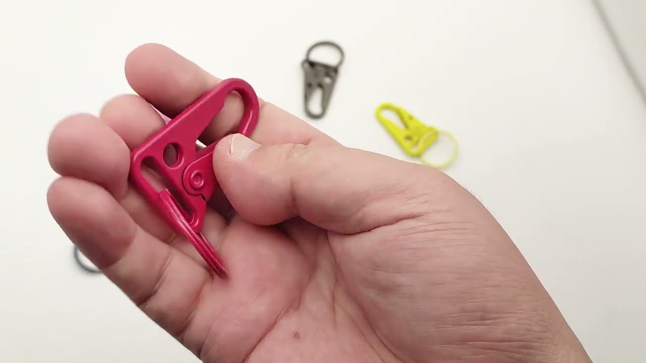 Wholesale Metal Camping Olecranon Clip Hook Custom Color Zinc