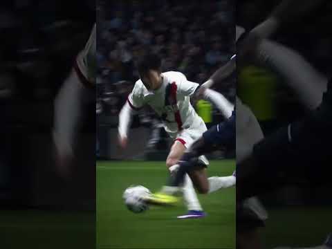 Dro 🪄🇪🇸  #football #ligue1 #foot #psg #ligue1mcdonalds #soccer #edit #footballshorts #skills #sports