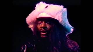 Video thumbnail of "Parliament Funkadelic - Comin' Round The Mountain"