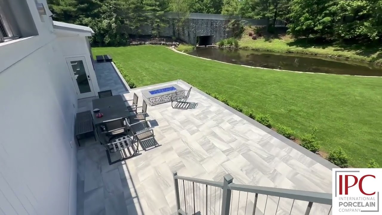 2cm Silver White Patio and 3cm Tuscany Silver Driveway