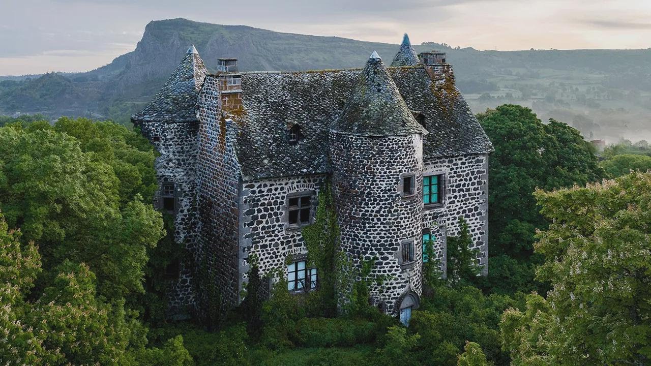 Castillo de 700 años de un famoso compositor en el corazón de Francia