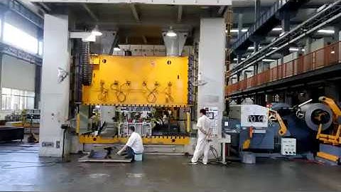 Servo Feeder 3 in 1 with Uncoiling & Straightening