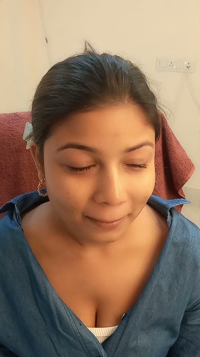 how-to-place-lenses-easily-step-by-step-by-gazalaarshi-makeup-artist