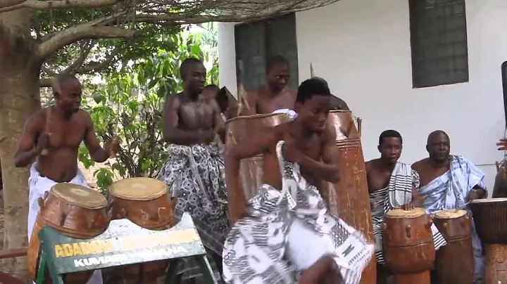 Traditional Ashanti drum and dance