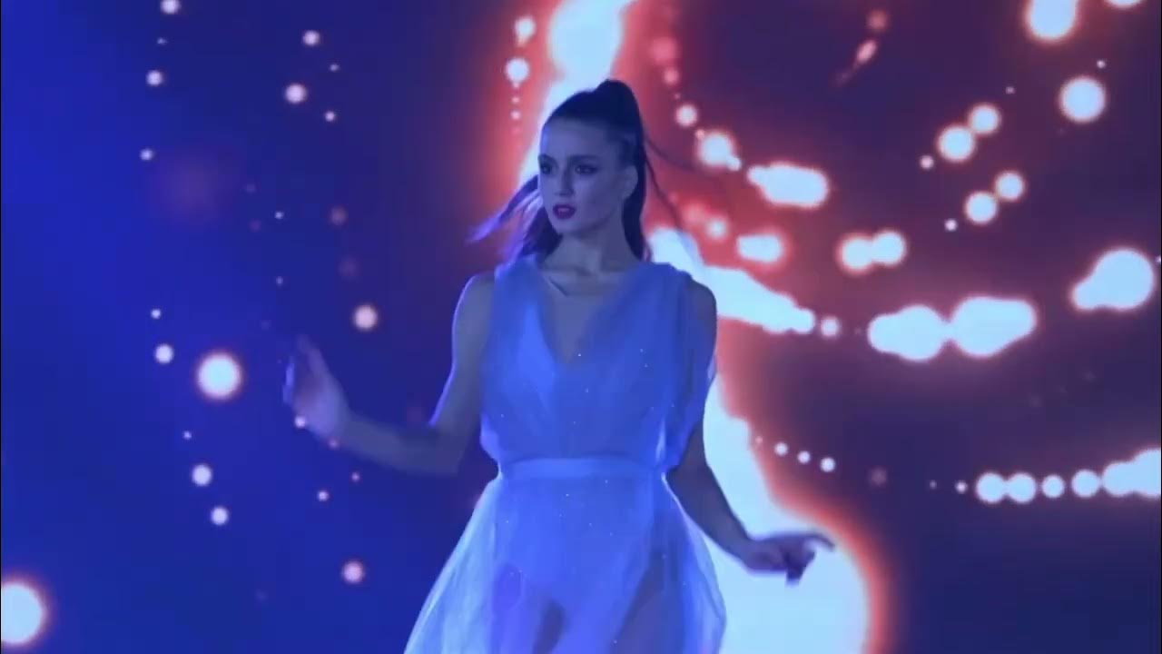 Арина Ткачук булавы
