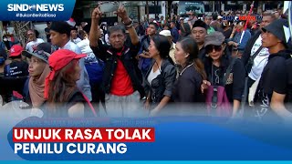 Unjuk Rasa Tolak Pemilu Curang di Depan Kantor KPU - Sindo Prime 23/02