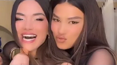 Dhurata Dora and Elvana live 🔥🔥❤️❤️