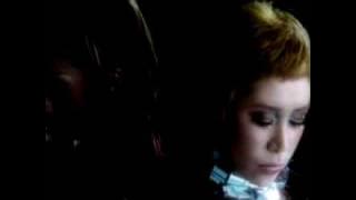 Cinta  Melly Goeslow feat. Krisdayanti