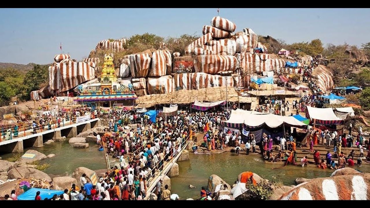 Heavy Rains Flood Edupayalu Temple | Shocking Visuals