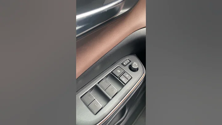 Toyota Folding Side Mirrors | Bank Street Toyota