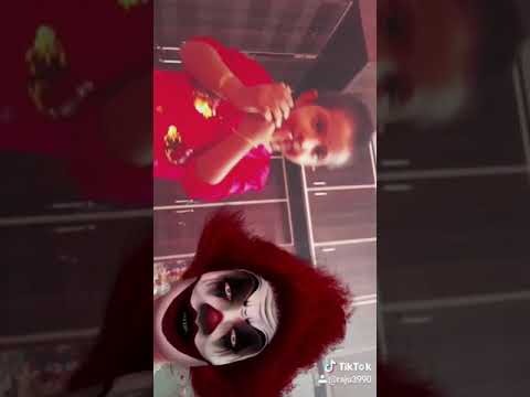 tiktok-with-queens.-funny-joker-face