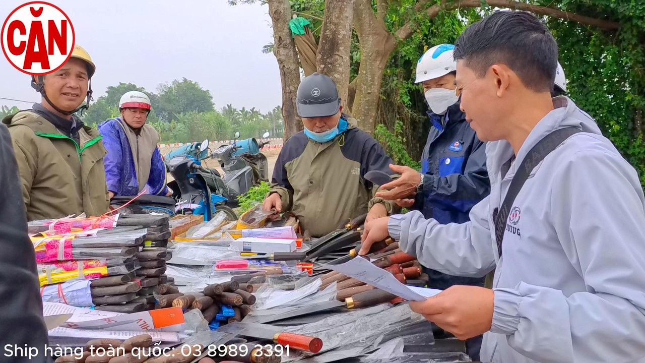 Em bán toàn dao chất lượng thế này, mời các bác mua nhé