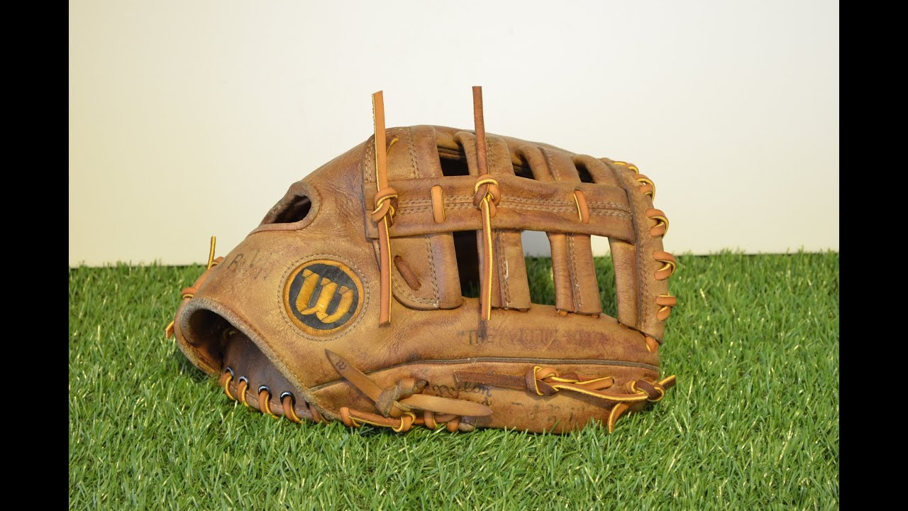 Wilson A2000 XLO Baseball Glove Relace Before and After Glove Repair