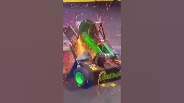 SAVE RUSTY!!! #battlebots #robotwars #bots #botbash #robots #fight #rusty #lol #wtf #wow #shorts