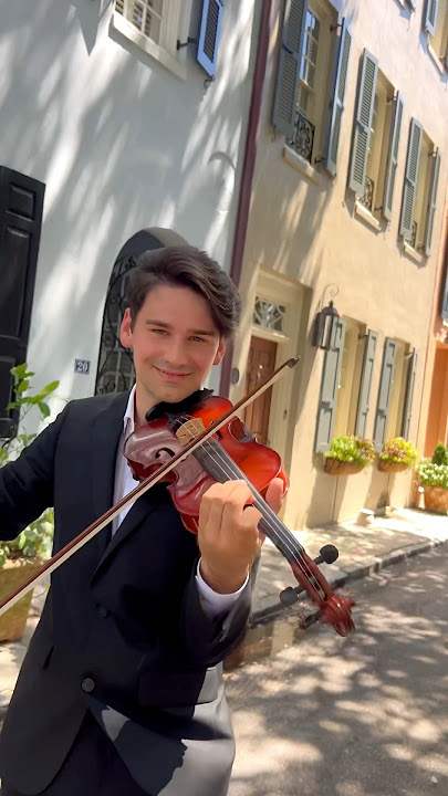 Bella Ciao – Violin Cover | Joyful Street Performance in Charleston, SC
