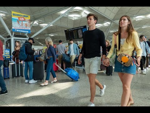Video: 3 moduri de a solicita despăgubiri pentru bagajele aeriene întârziate