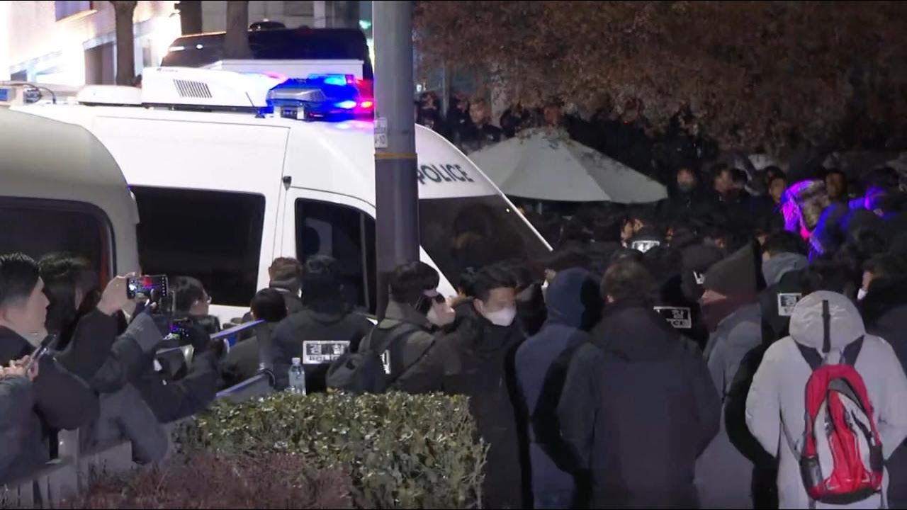 GLOBALink | S. Korean president arrested in residence over martial law imposition