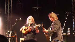 Show Of Hands "Santiago" live Wickham Festival 2022 screenshot 3