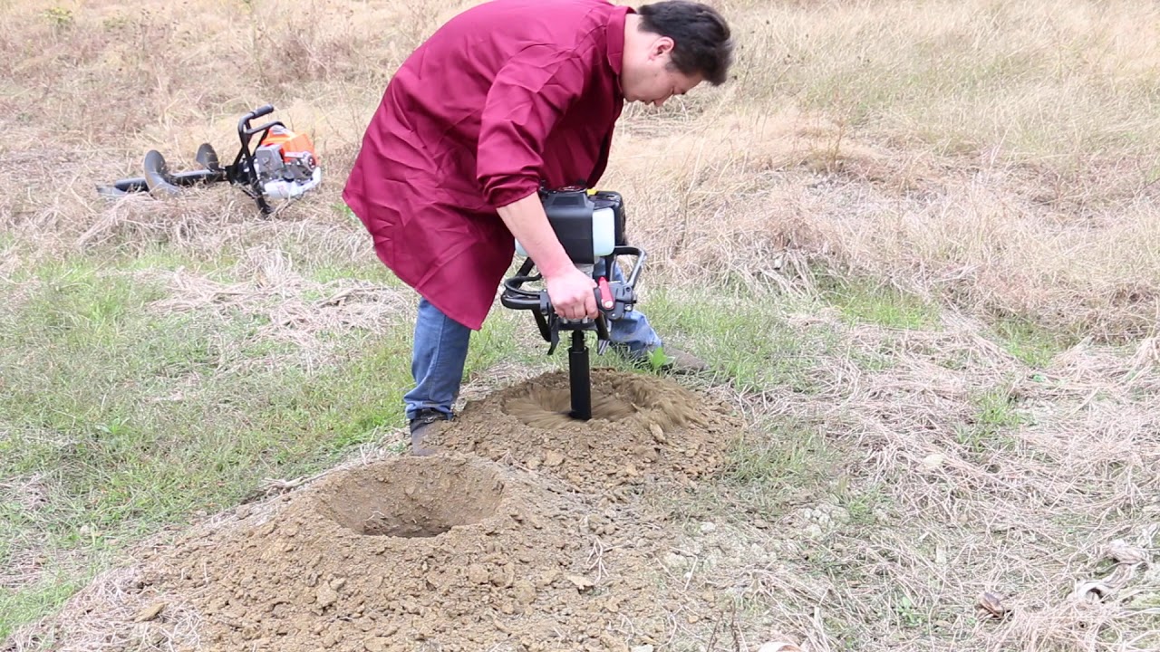 52CC EARTH AUGER WORKING - YouTube