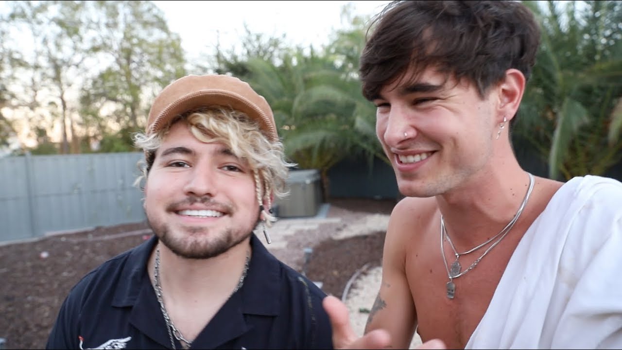 The Best Friend Tag Eggs Thrown At Loser Youtube<script async src=