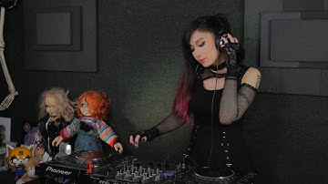 Thumbnail of Marie Vaunt Techno Livestream - August 25, 2020