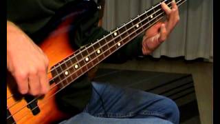 Video thumbnail of "Ringo Starr - It Don't Come Easy - Bass Cover"
