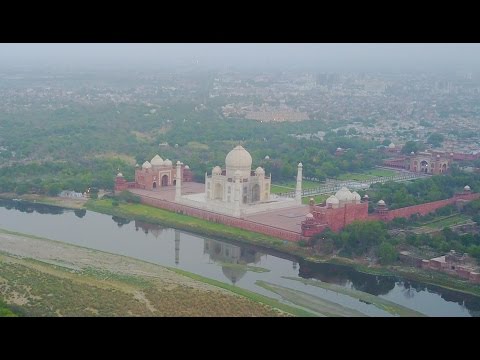 Wideo: Taj Mahal Podnosi Ceny Biletów O 400 Procent