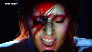 Lady Gaga eert David Bowie