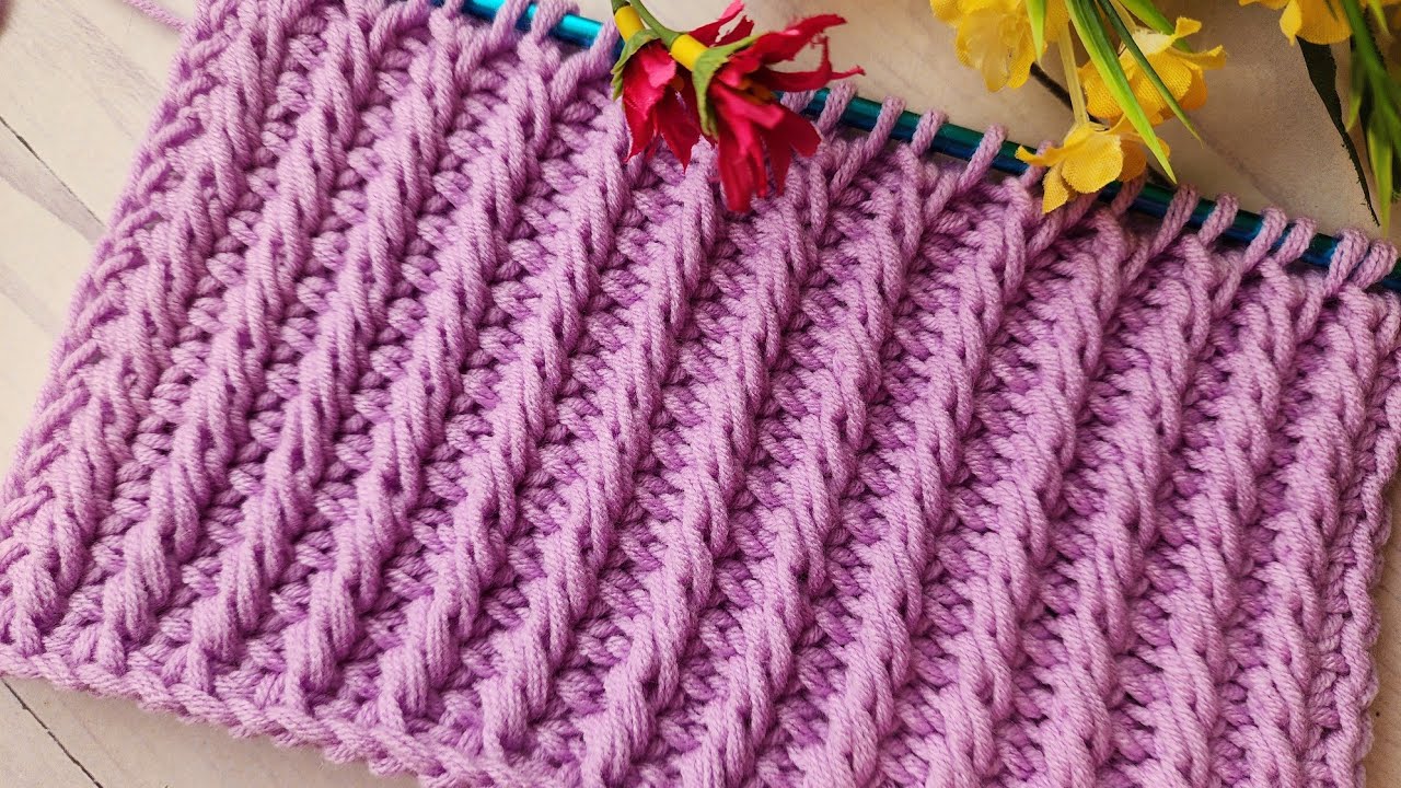 Endless Lilac Tunisian Crochet ~ a one-row repeat. Easy to learn, relaxing to stitch, and beautiful🌸
