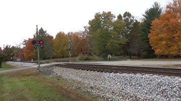 CSX 2663 at Crestwood, KY on a Cloudy Fall Day
