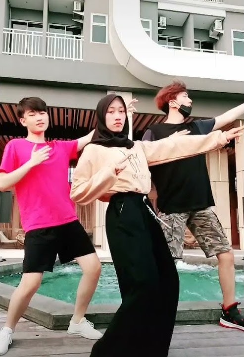 Dance yamet kudasi, lagu viral Ibu Dewi