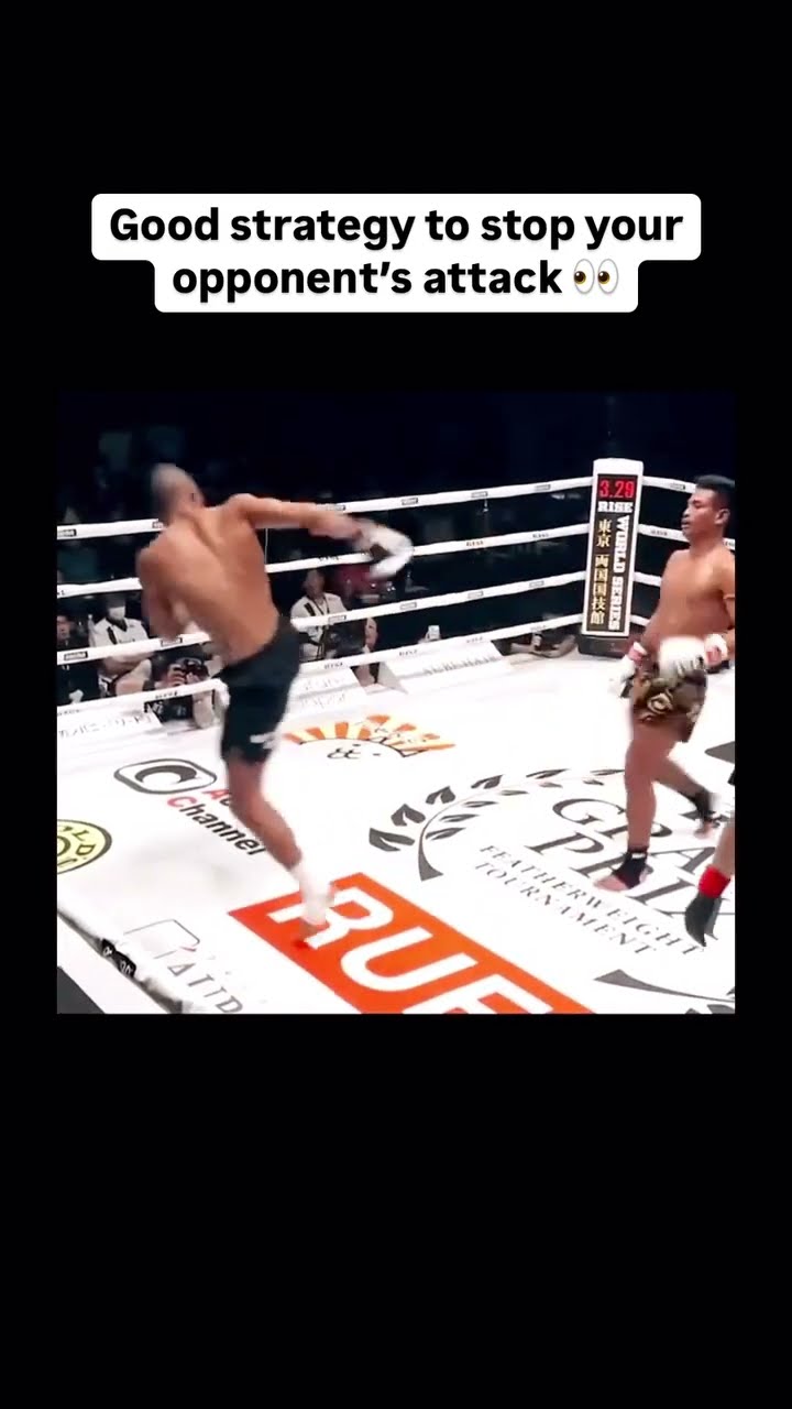 Perfectly timed ? Via - ? (Dm for credit/ removal) #mma #combatsports #kickboxing