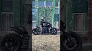 Custom Triumph Rocket 3R