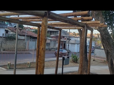 Verniz no pergolado