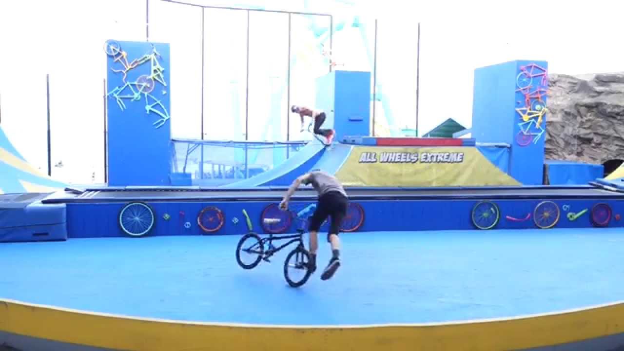 Trevor Meyer - 2015 - BMX Flatland - Cedar Point amusement park industry overview