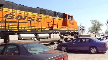 Hidef: 4-10-10 SB BNSF loaded coal train in Winfield, MO