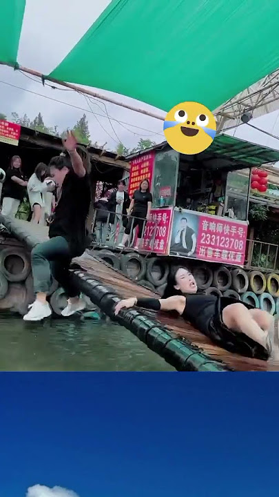 Jembatan goyang 🌉