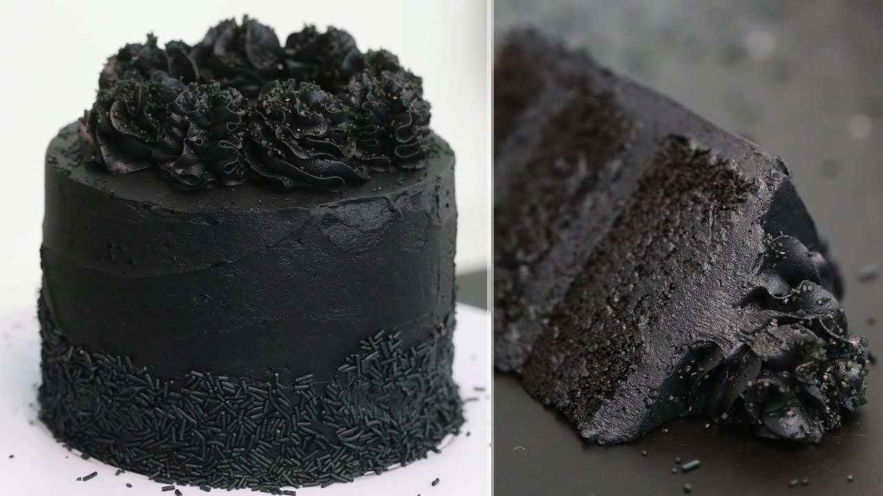 No Dye Black Frosting (that tastes amazing!)