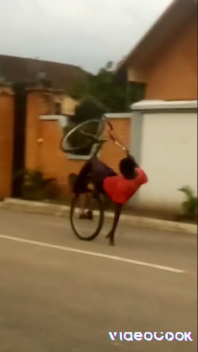AFRICAN KIDS BIKE SHOWS