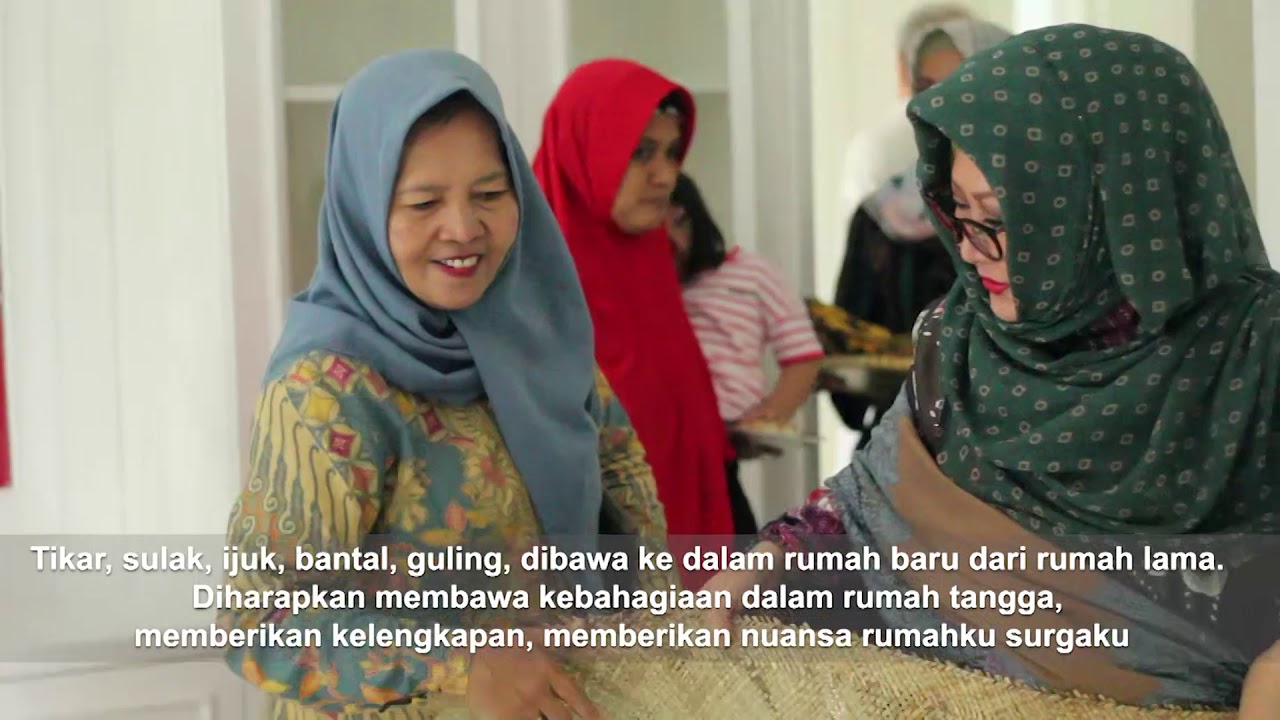 Prosesi Adat Jawa Pindah Rumah Mbak Danty Rukmana