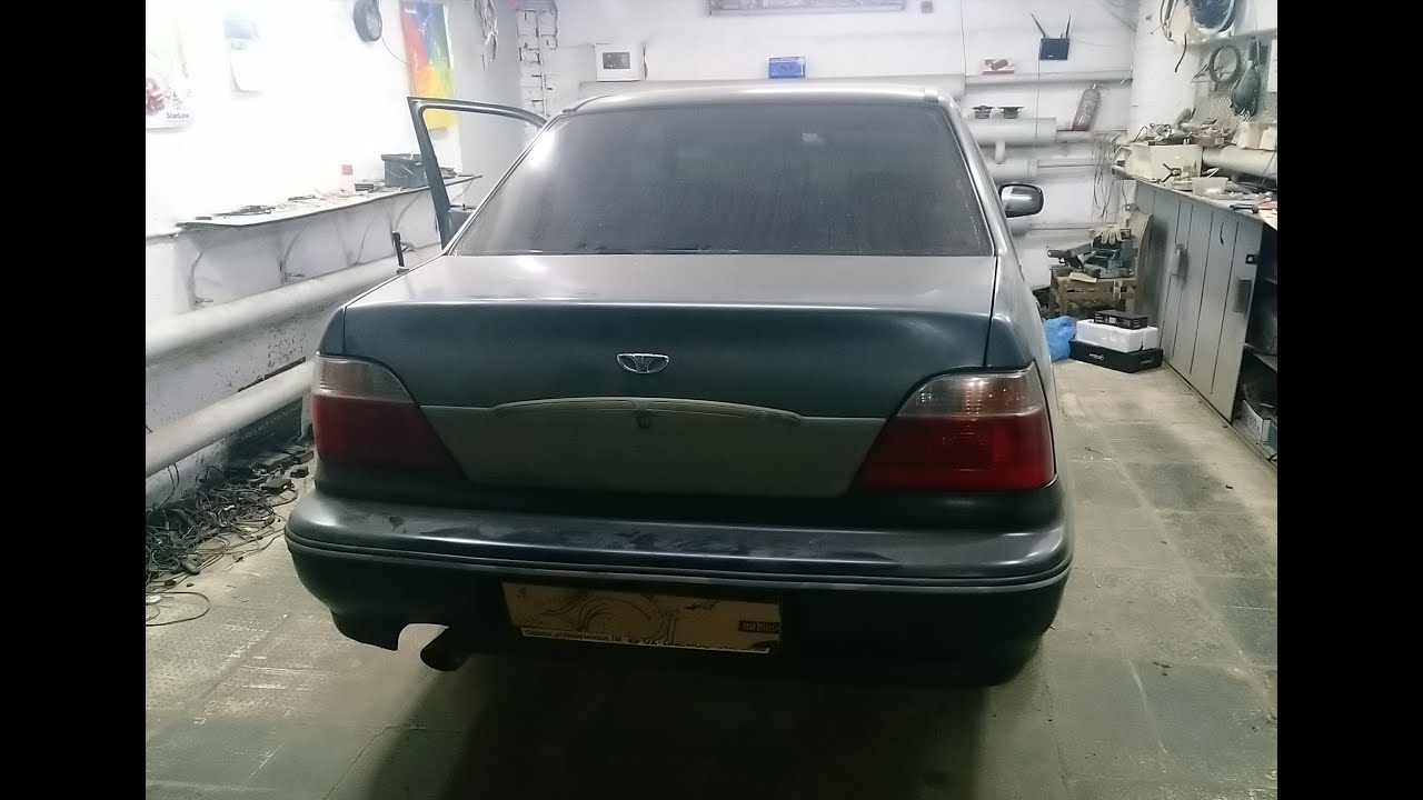 Daewoo Nexia садится аккумулятор - YouTube