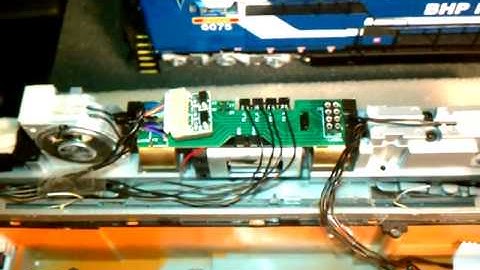 Athearn HO Scale BNSF SD70ACe Decoder Installation Part 2