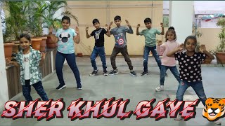 Sher Khul Gaye🐯(Fighter movie) Dance performance 💃🕺by My lovely students ;)…